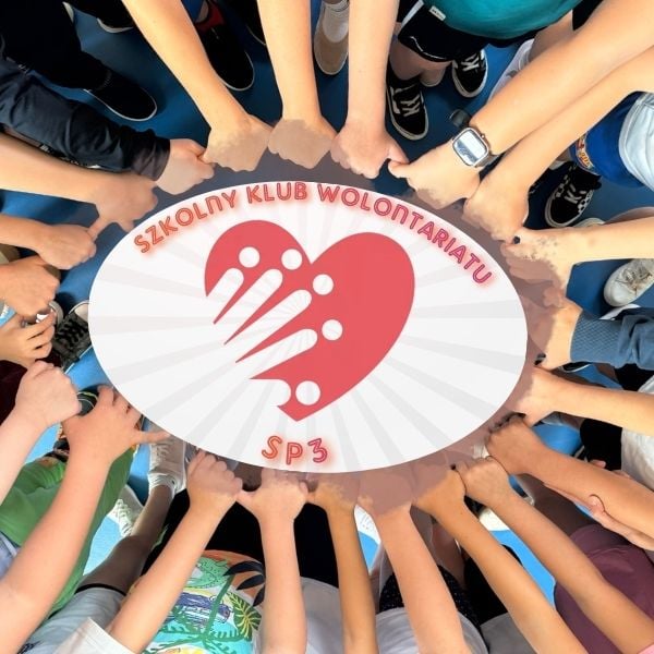 Szkolny Klub Wolontariatu działający w Szkole Podstawowej nr 3 im. Stanisława Wyspiańskiego w Płońsku